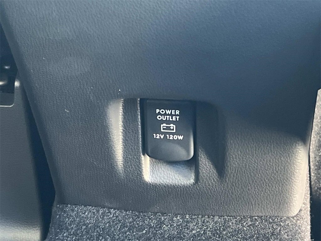 New 2026 Mitsubishi Eclipse Cross LE image 17