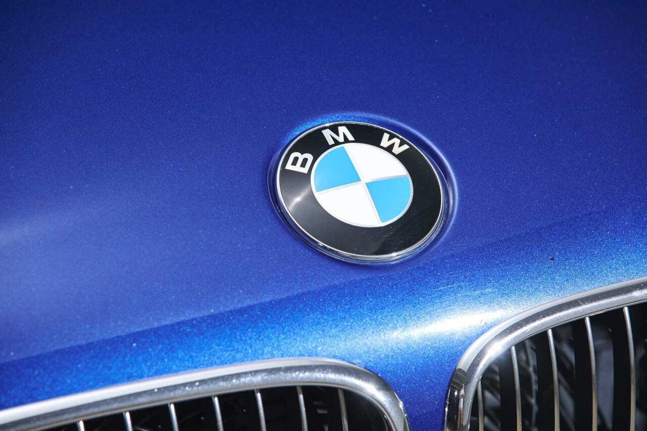 Used 2001 BMW M5 RWD image 5