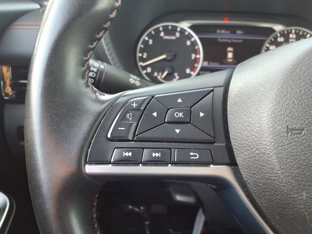 Certified 2025 Nissan Sentra SR FWD image 14