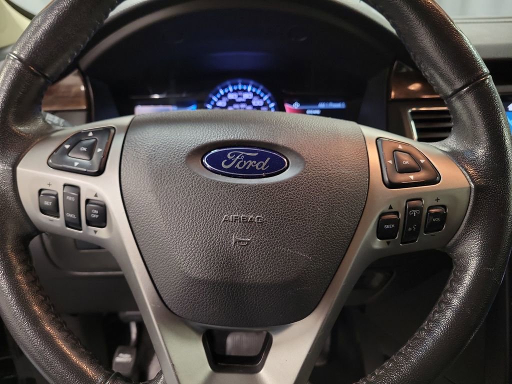 Used 2019 Ford Flex Limited image 19