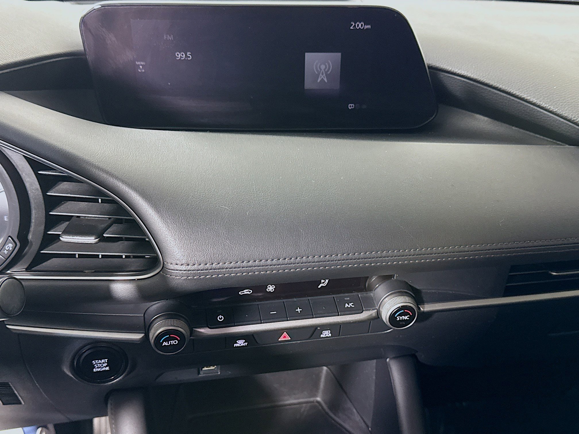 Used 2020 MAZDA MAZDA3 Sedan w/ Select Package image 18