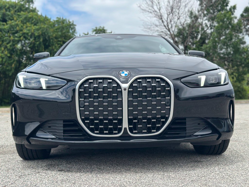 New 2026 BMW 430i xDrive Coupe w/ Premium Package AWD/4WD image 2