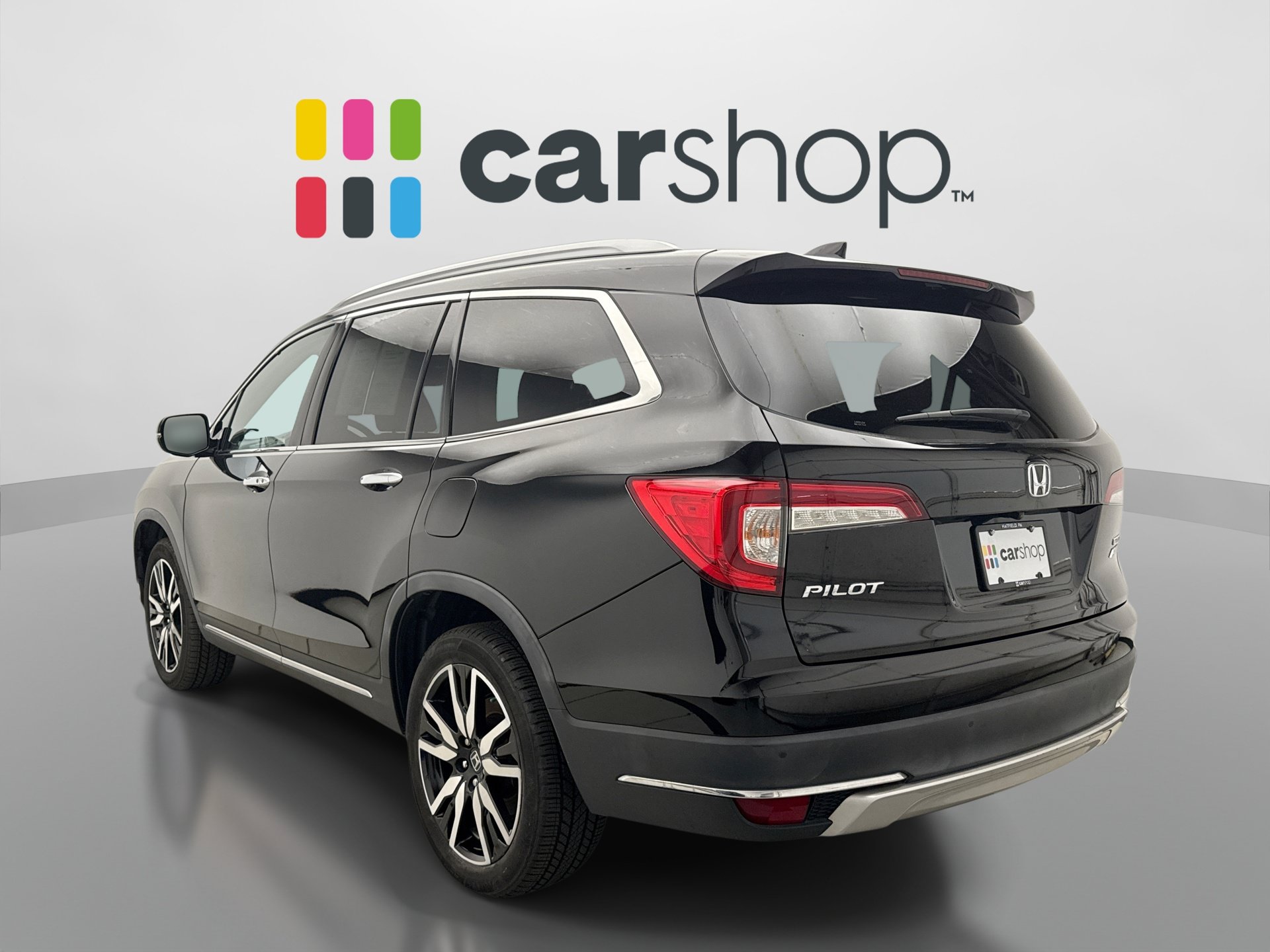 Used 2019 Honda Pilot Touring image 3