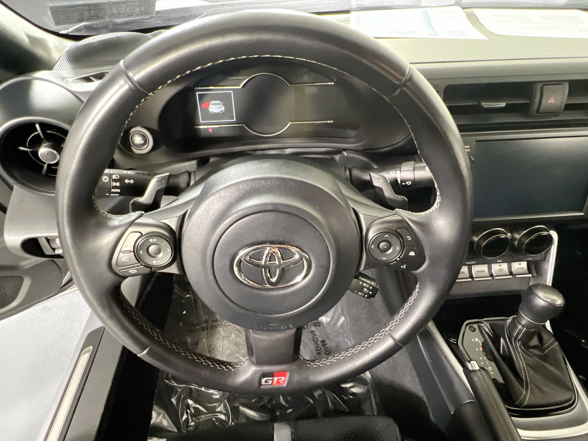 Used 2024 Toyota GR86 Premium image 11