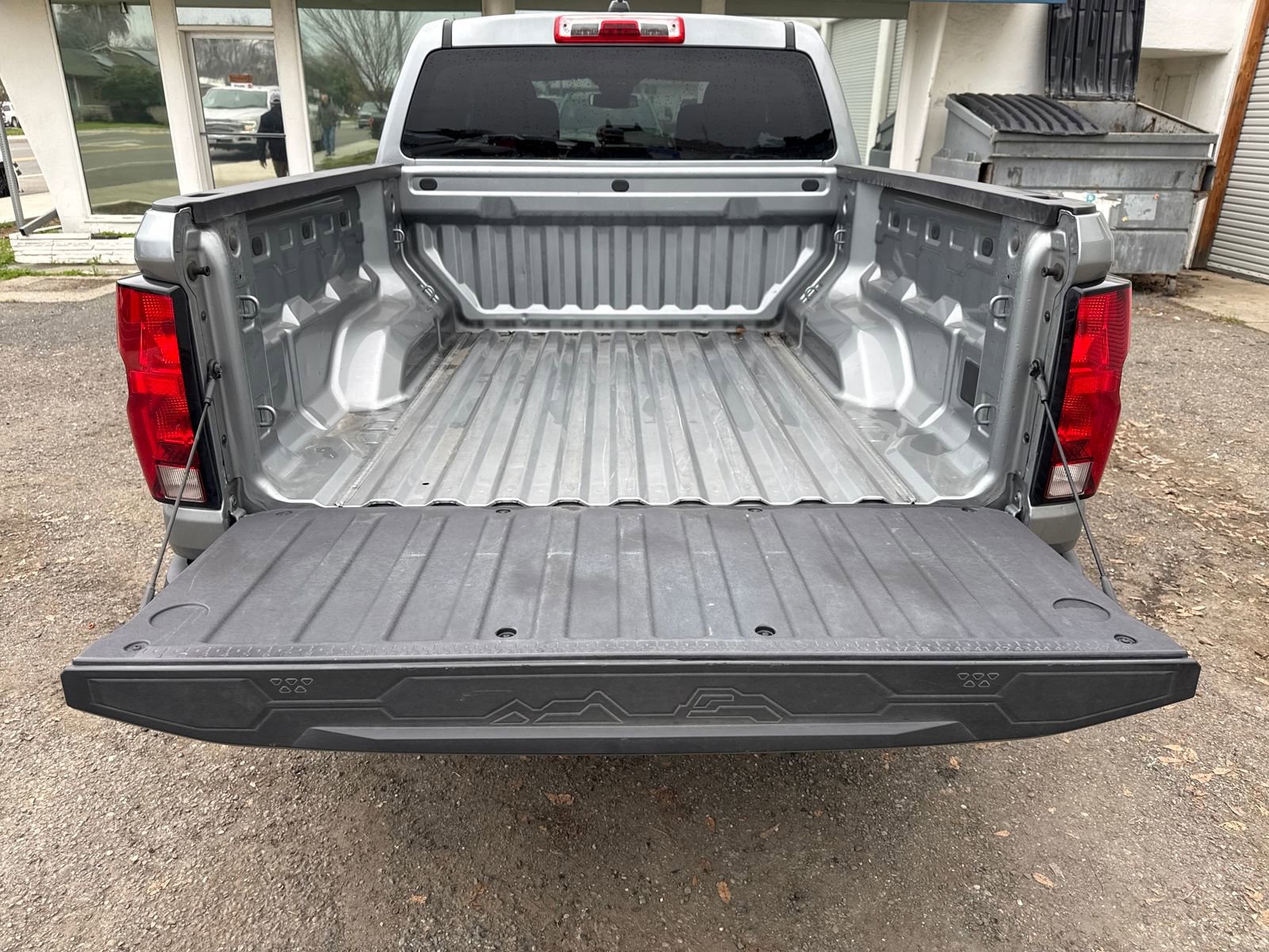 Used 2024 Chevrolet Colorado W/T image 23