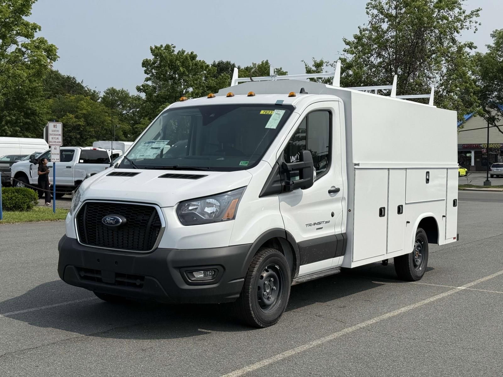 New 2025 Ford Transit 350 w/ Interior Upgrade Package RWD image 5