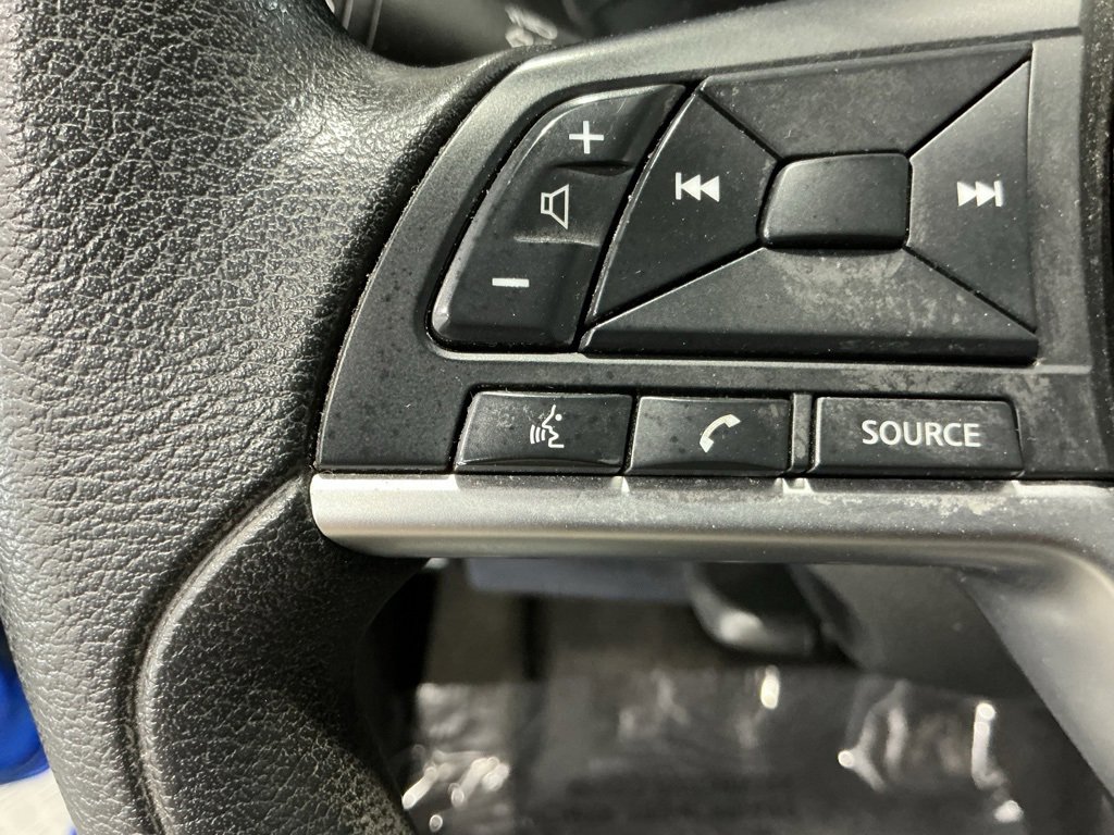 Used 2022 Nissan Versa S image 8