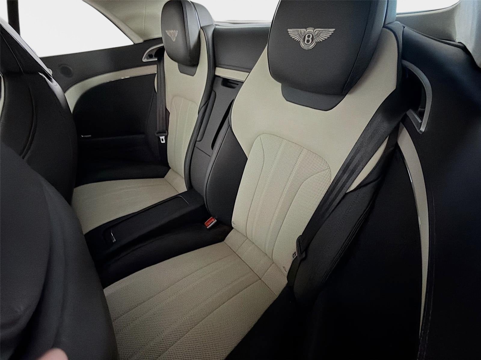 Used 2022 Bentley Continental GT AWD/4WD image 23
