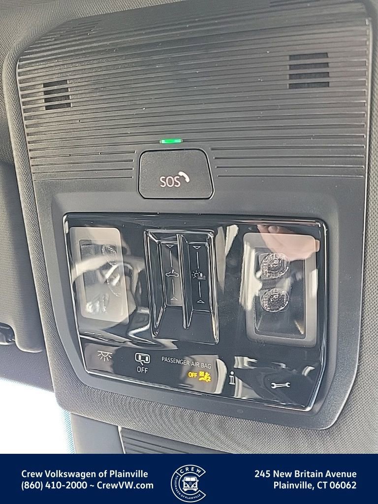 New 2026 Volkswagen Tiguan SE R-Line image 11