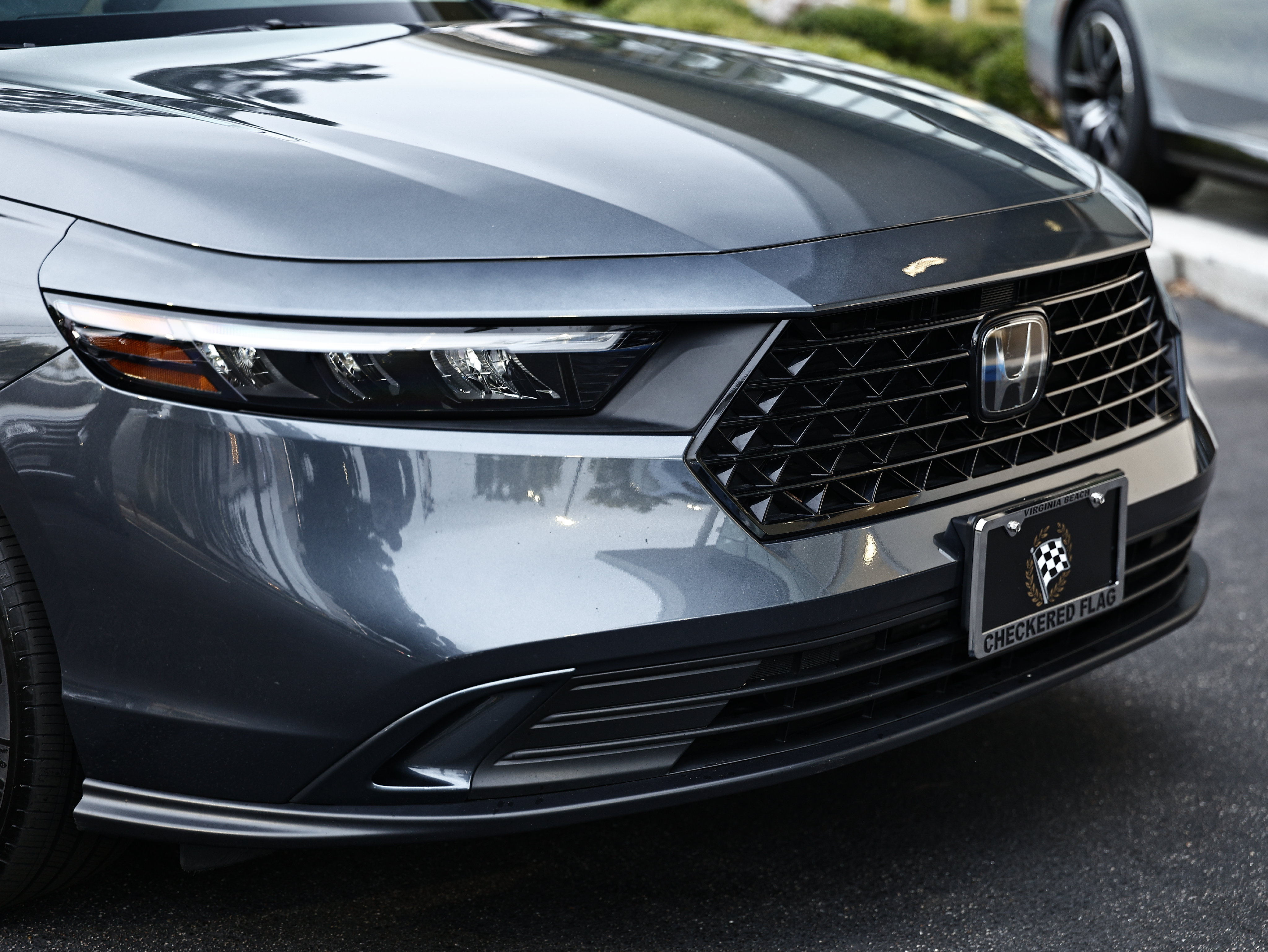 Used 2024 Honda Accord EX image 2
