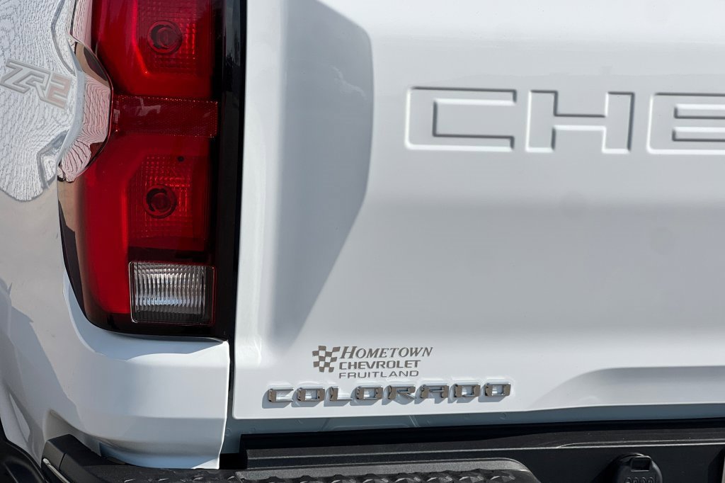 New 2026 Chevrolet Colorado ZR2 w/ Technology Package image 21