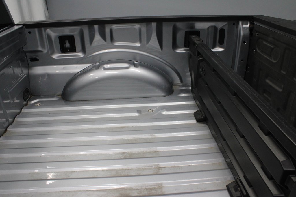 Certified 2022 Ford F150 XL w/ STX Appearance Package image 13