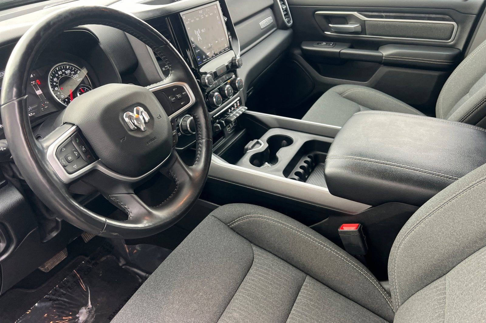 Used 2021 RAM 1500 Big Horn image 11