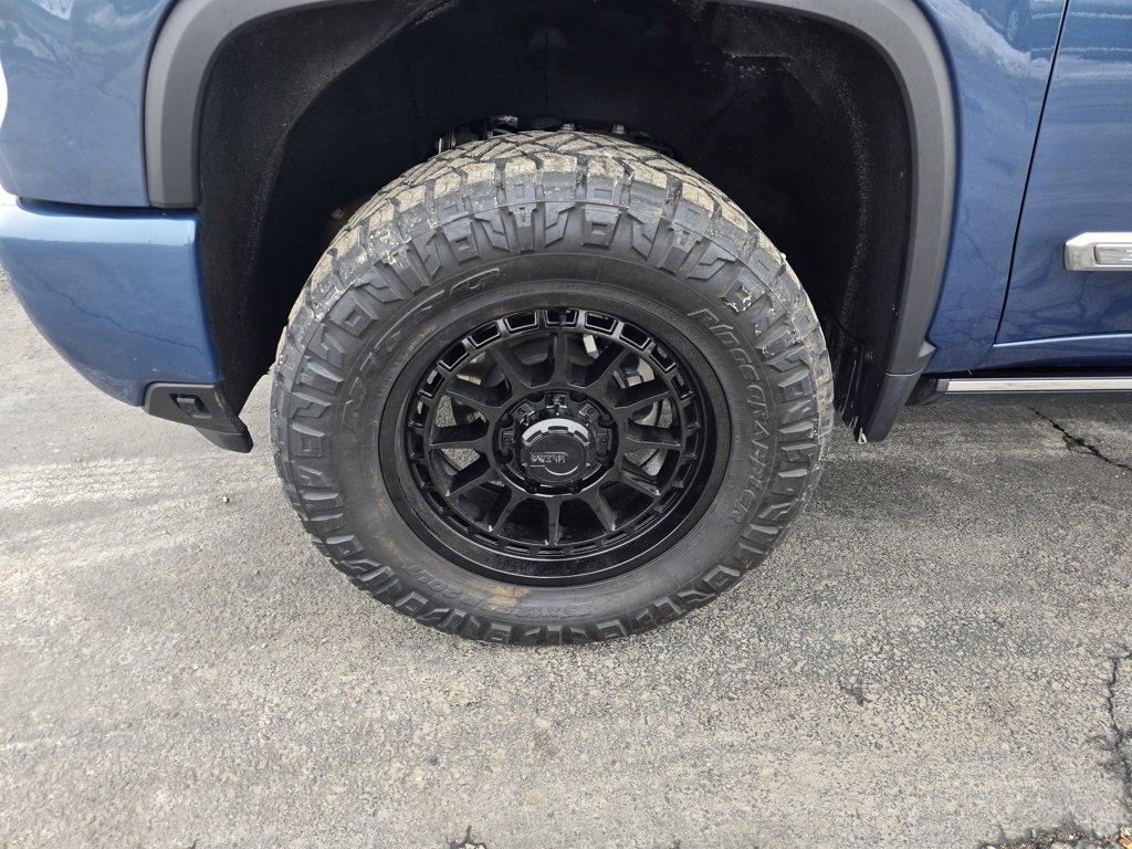 Used 2025 Chevrolet Silverado 2500 High Country w/ High Country Premium Package image 4