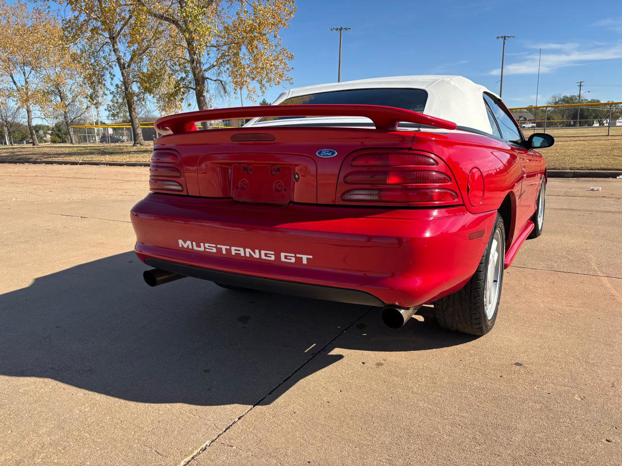 Used 1994 Ford Mustang GT RWD image 42