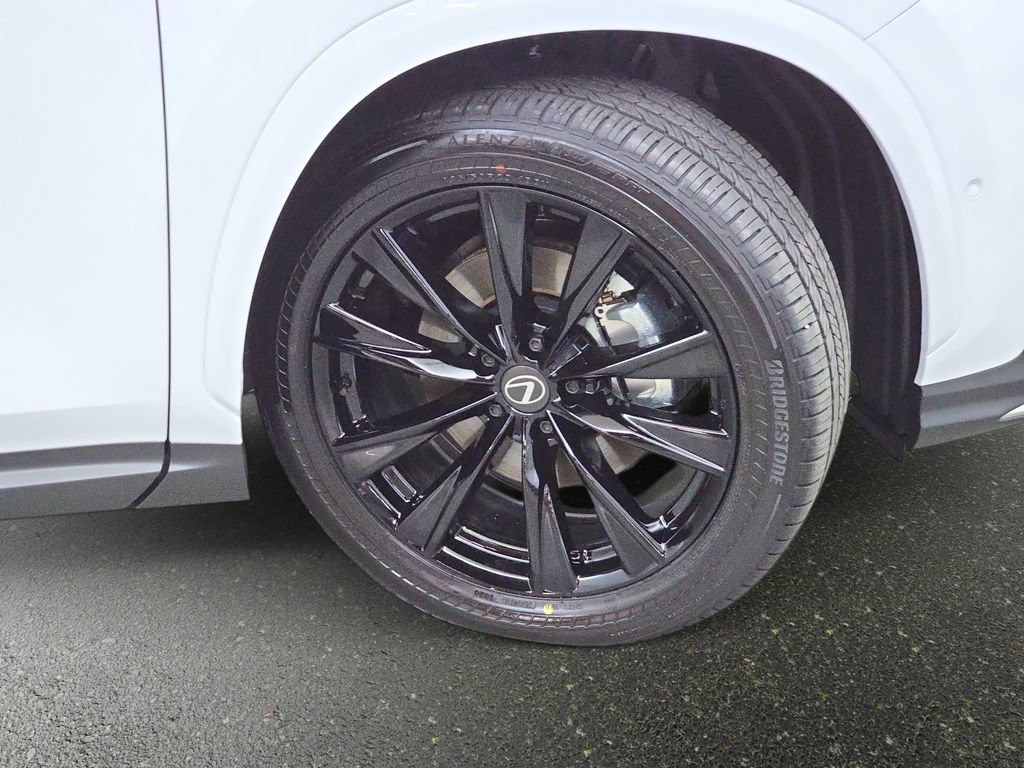 Used 2026 Lexus NX 450h+ F Sport AWD/4WD image 33