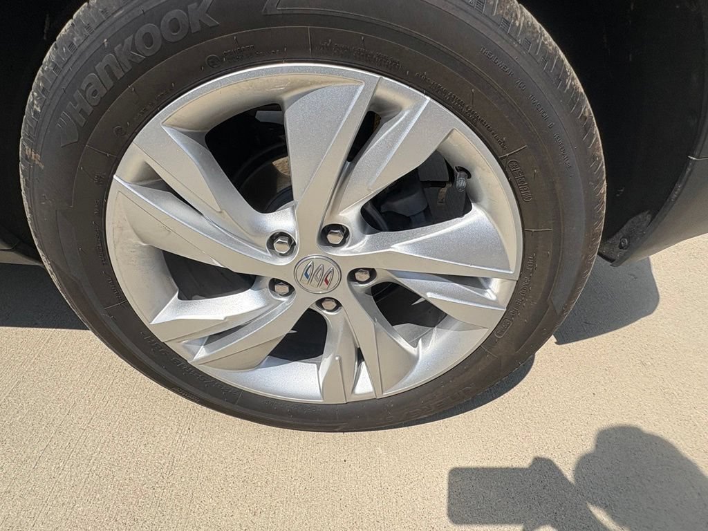 Used 2025 Buick Encore GX Preferred FWD image 8