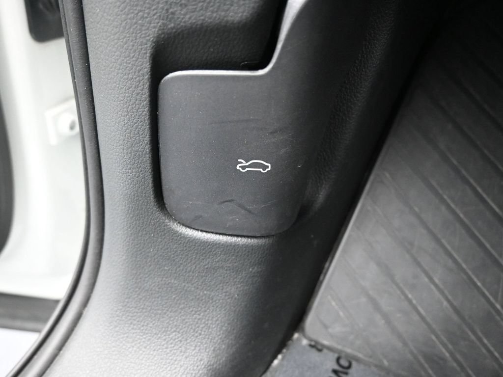 Used 2025 Audi Q7 3.0T Premium Plus AWD/4WD image 27