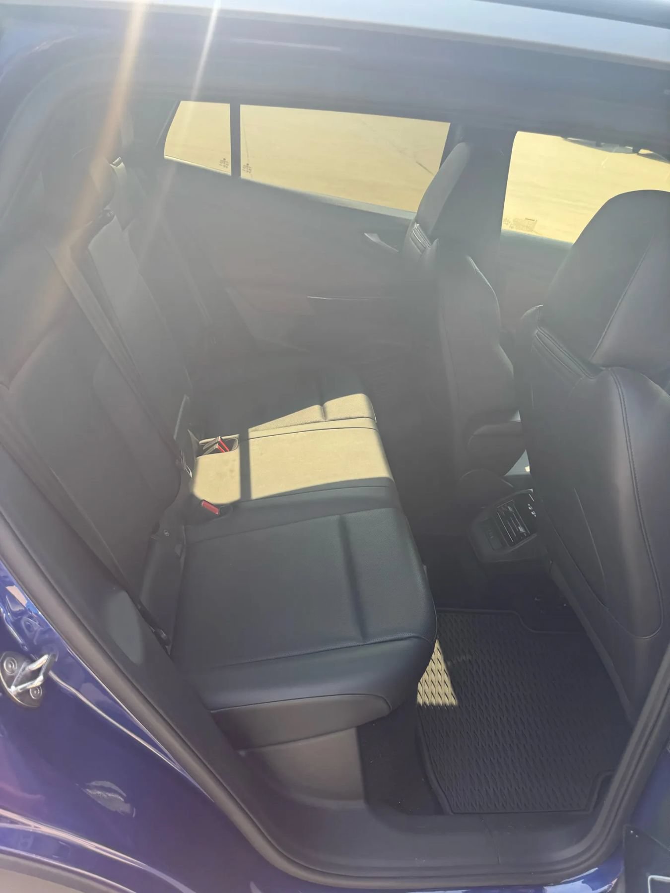 Used 2021 Volkswagen ID.4 Pro S AWD/4WD image 17
