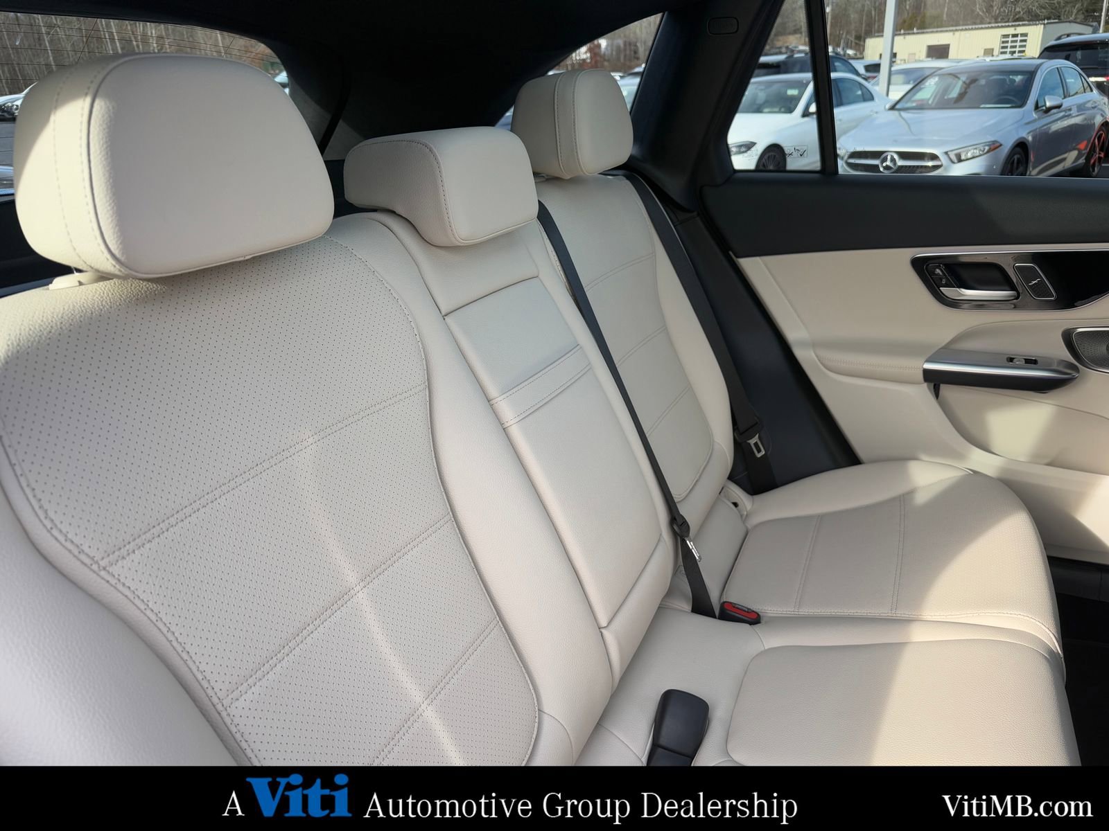 Certified 2025 Mercedes-Benz GLC 300 4MATIC image 27