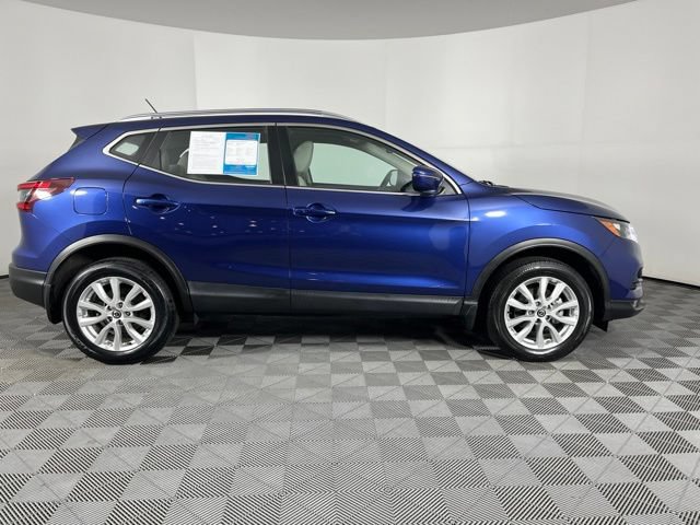 Used 2022 Nissan Rogue Sport SV FWD image 12