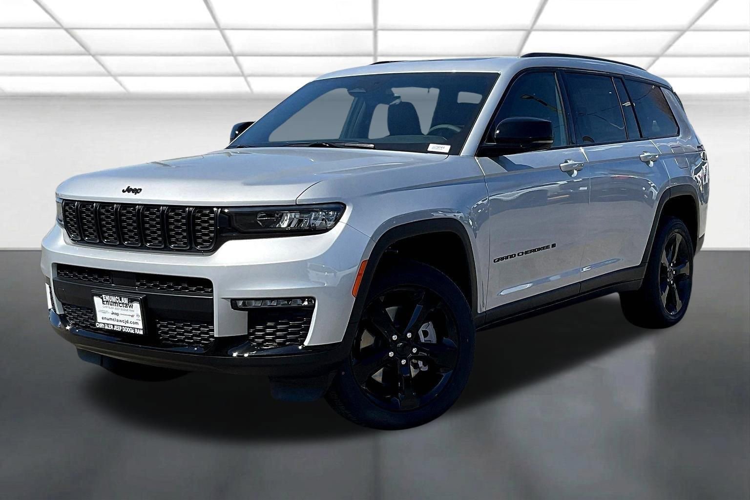New 2025 Jeep Grand Cherokee L Limited w/ Black Appearance Package AWD/4WD video 2