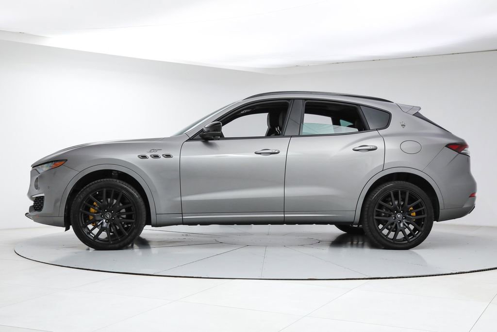 Certified 2022 Maserati Levante GT image 2