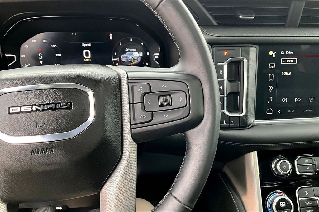 Used 2023 GMC Yukon Denali image 13