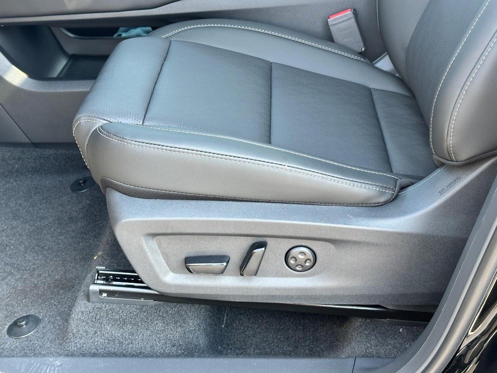 Used 2026 Nissan Murano Platinum w/ Cargo Package AWD/4WD image 13