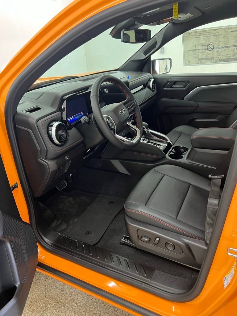 New 2026 Chevrolet Colorado Z71 w/ Technology Package image 5