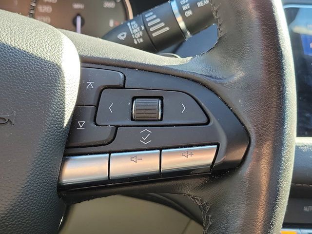 Used 2021 Cadillac XT4 Luxury w/ Driver Awareness Package AWD/4WD image 31