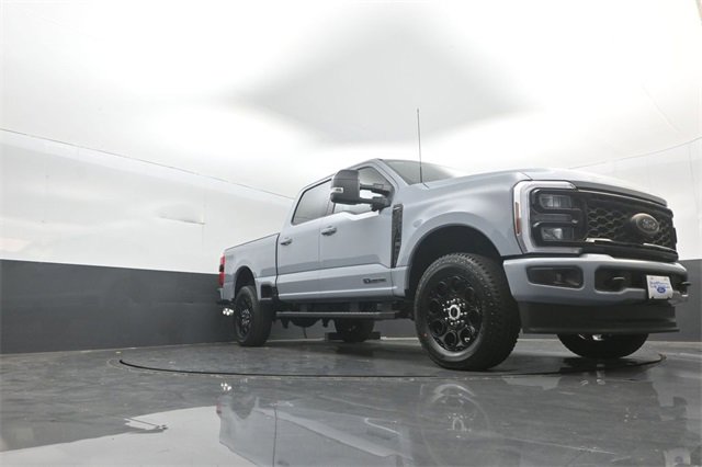 New 2026 Ford F250 Lariat image 28