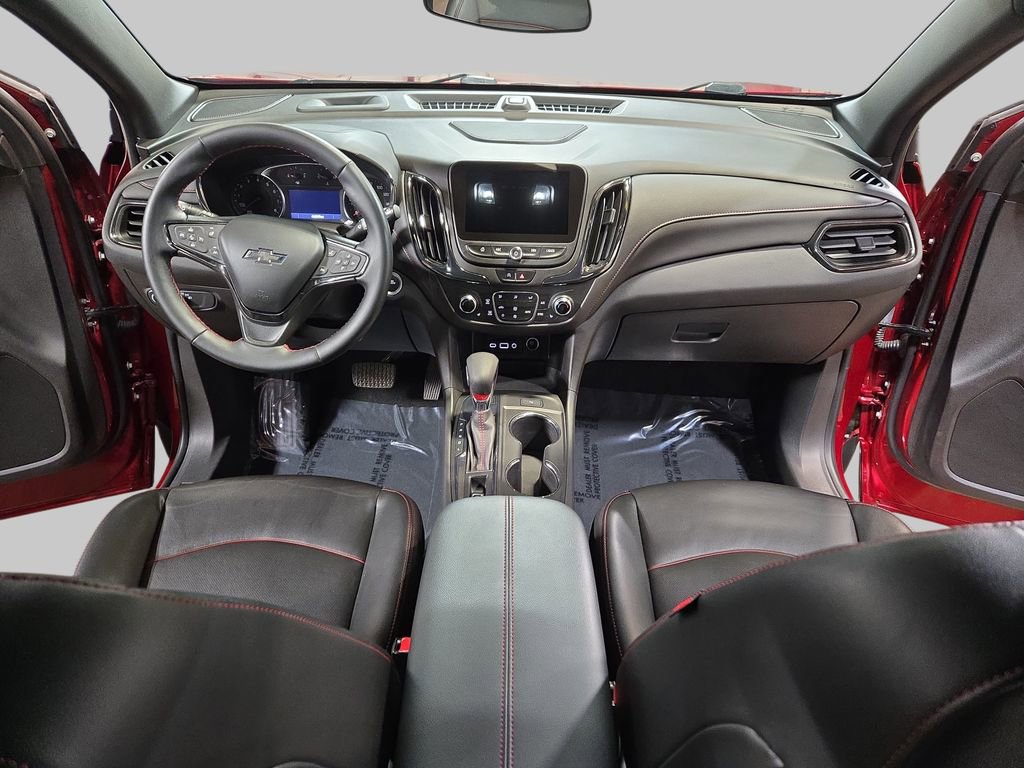 Used 2023 Chevrolet Equinox RS w/ RS Leather Package AWD/4WD image 9