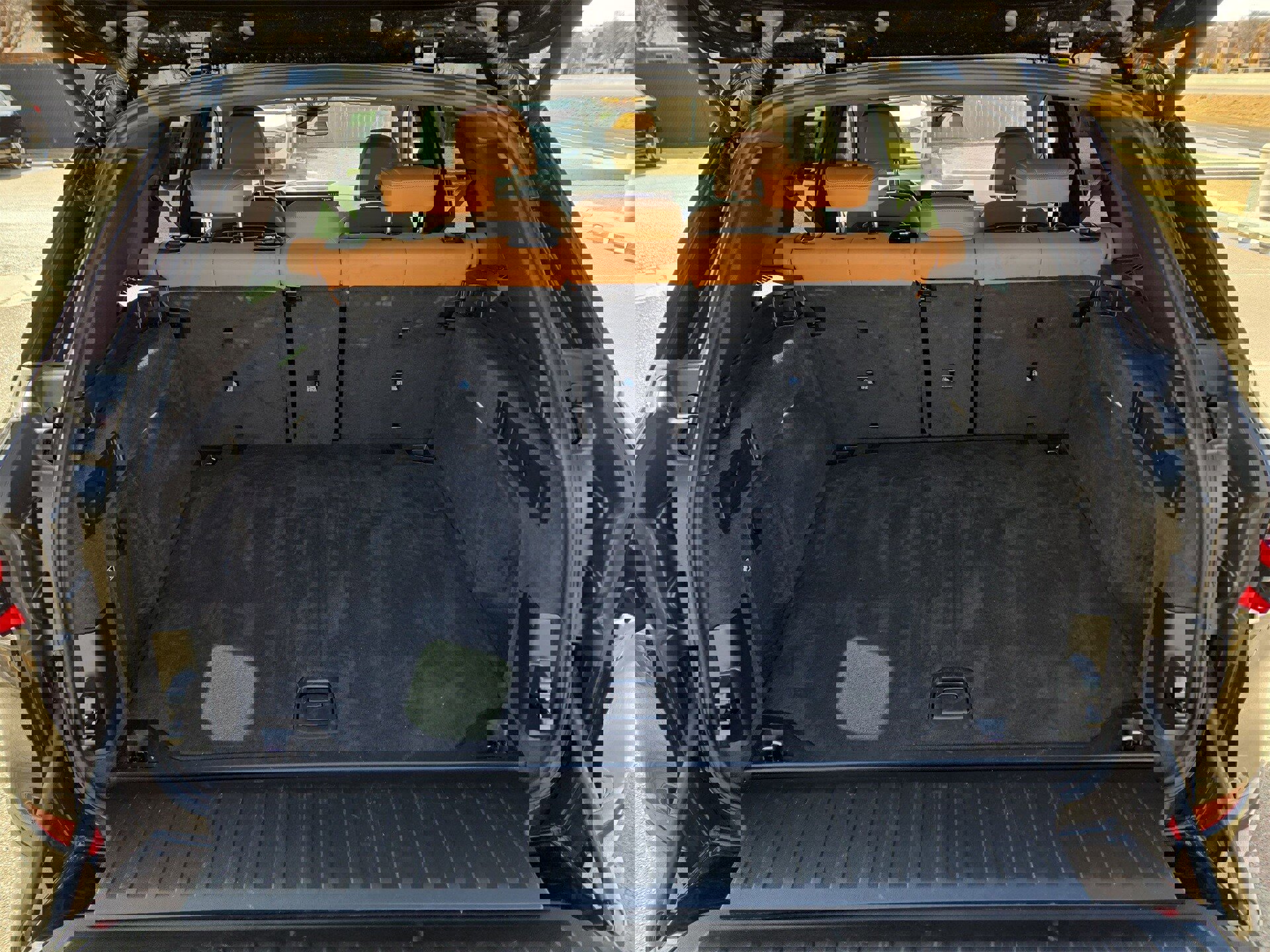 Used 2026 BMW X5 sDrive40i image 12