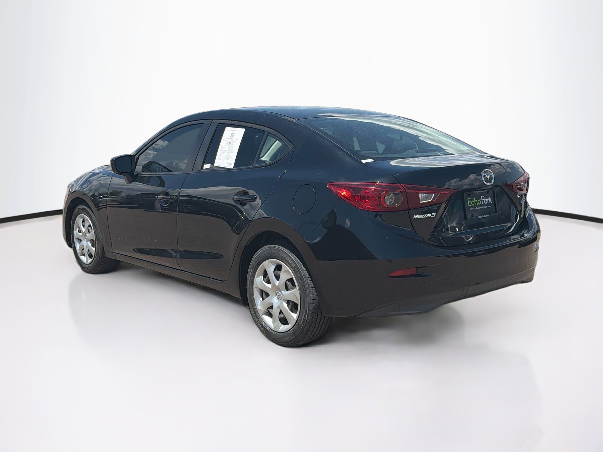 Used 2018 MAZDA MAZDA3 Sport FWD image 5