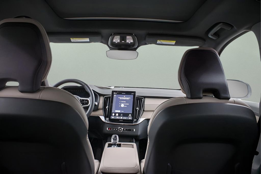 New 2026 Volvo XC90 B6 Plus w/ Protection Package Premier image 10