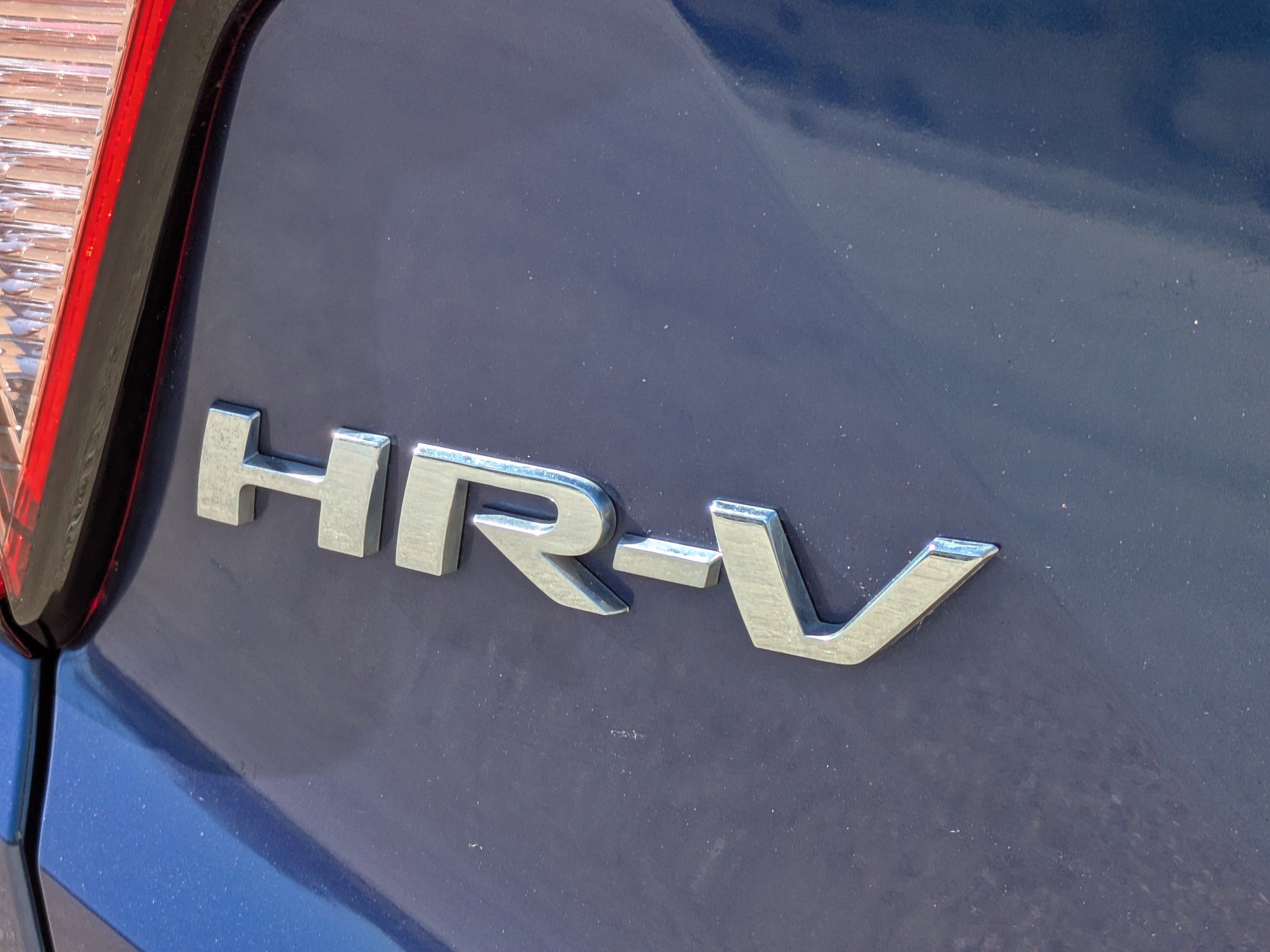 Used 2017 Honda HR-V LX image 10