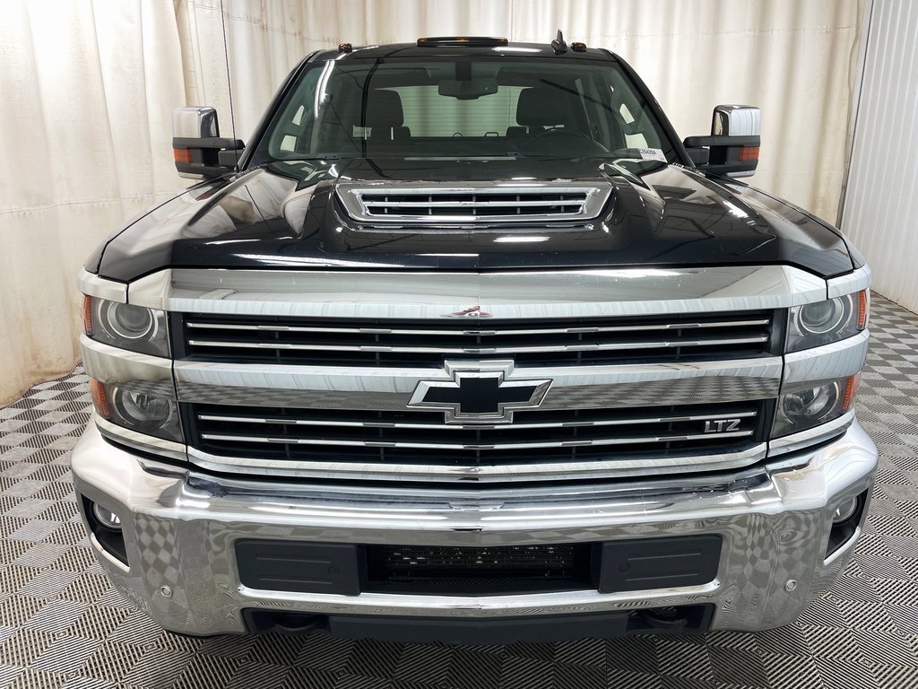 Certified 2019 Chevrolet Silverado 2500 LTZ w/ Duramax Plus Package image 18