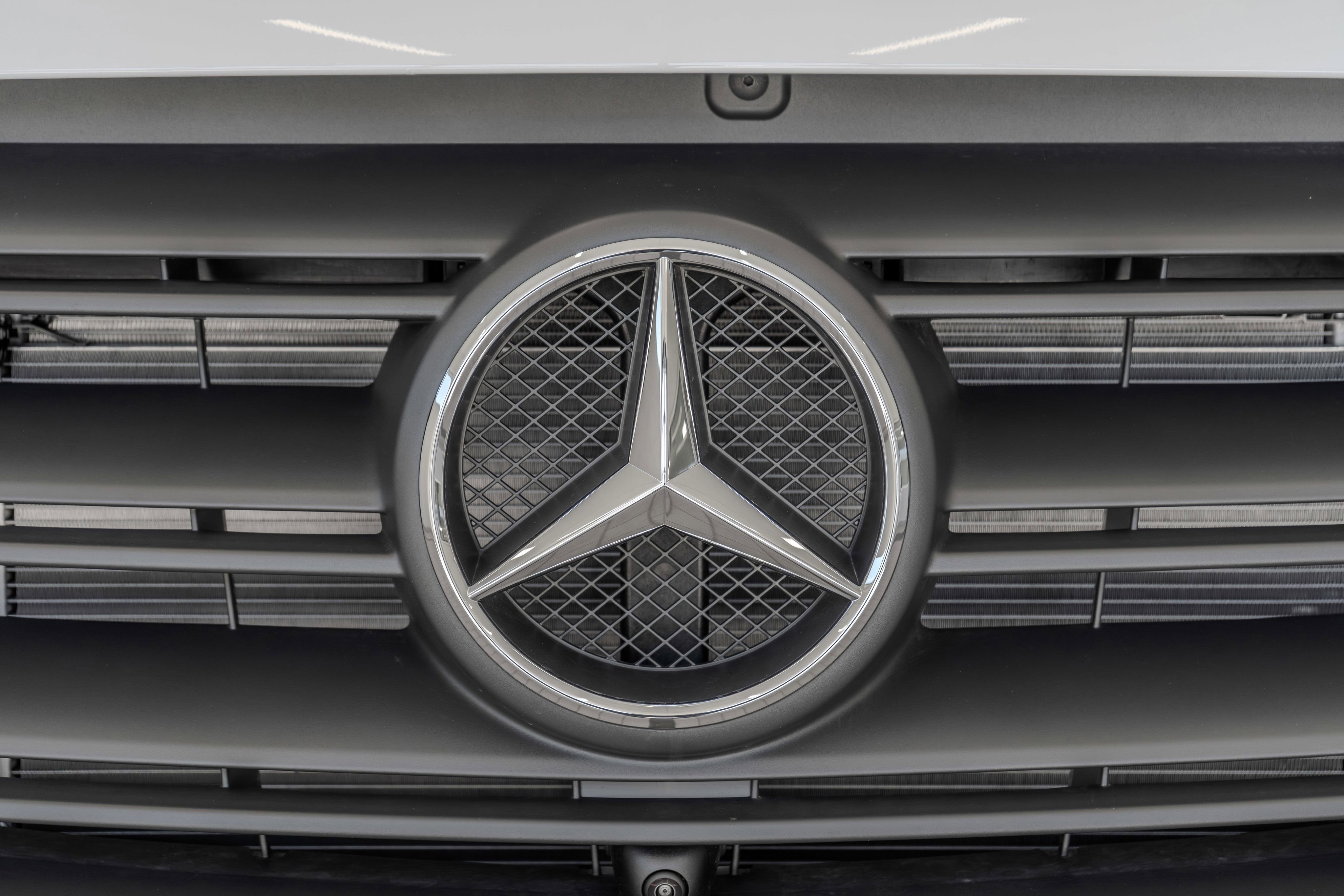 Used 2025 Mercedes-Benz Sprinter 2500 image 5