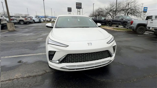 New 2026 Buick Envista Avenir image 3