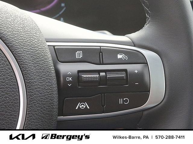 Used 2025 Kia Sportage X-Line w/ Premium Package image 19