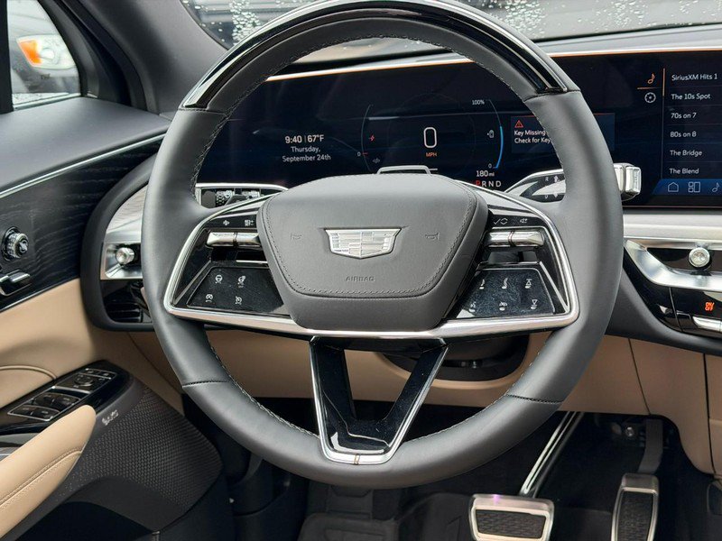 Used 2025 Cadillac Lyriq Luxury w/ Nappa Leather Package AWD/4WD image 12