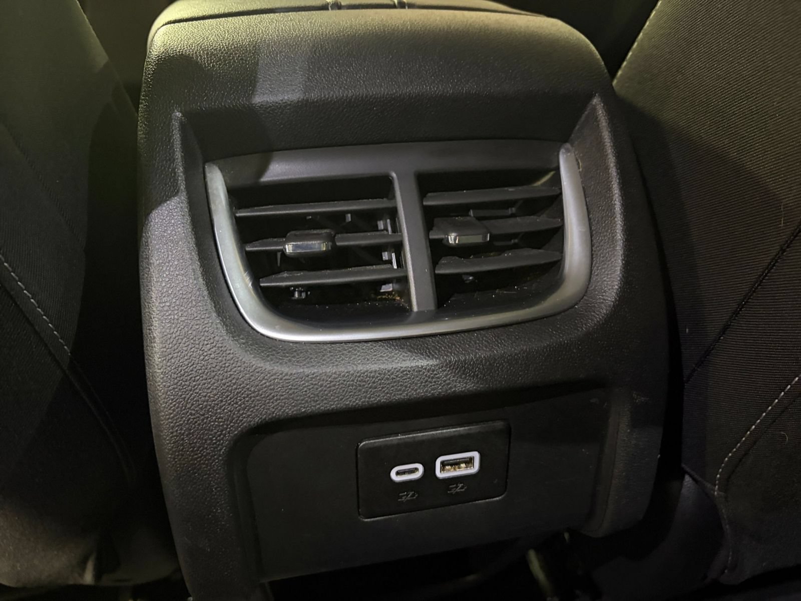Used 2026 Chevrolet Blazer LT FWD image 22