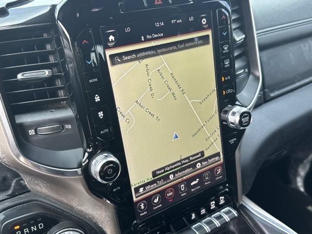 Used 2019 RAM 1500 Laramie AWD/4WD image 32