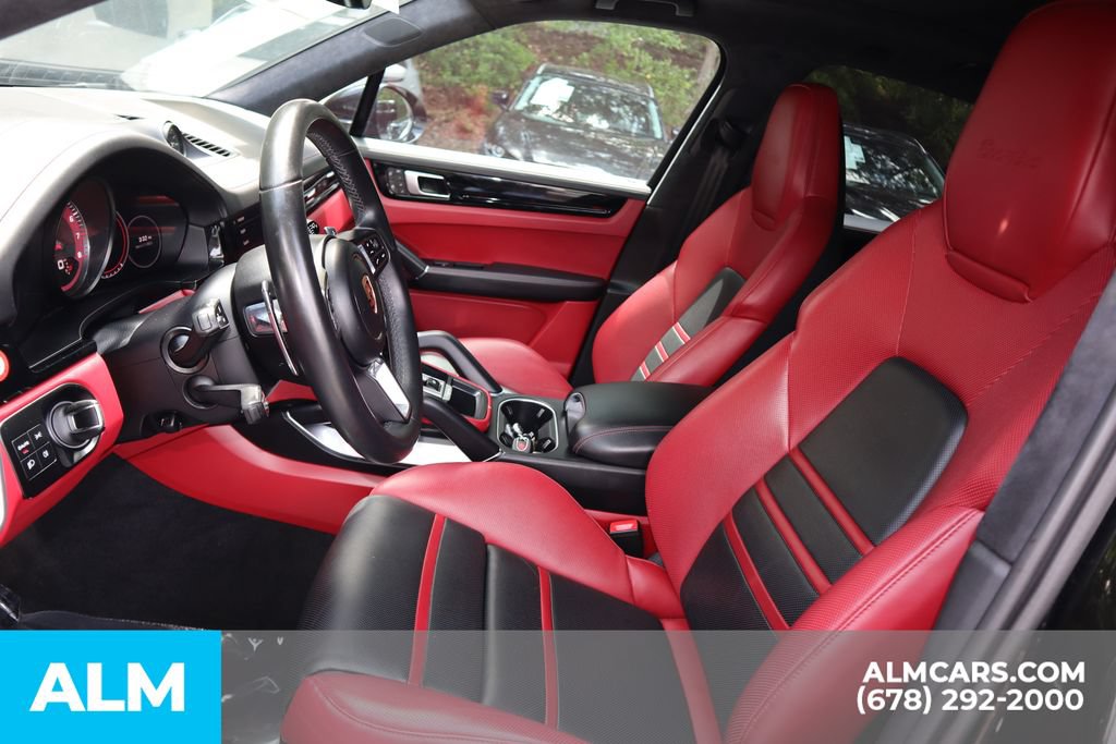 Used 2023 Porsche Cayenne Turbo AWD/4WD image 16
