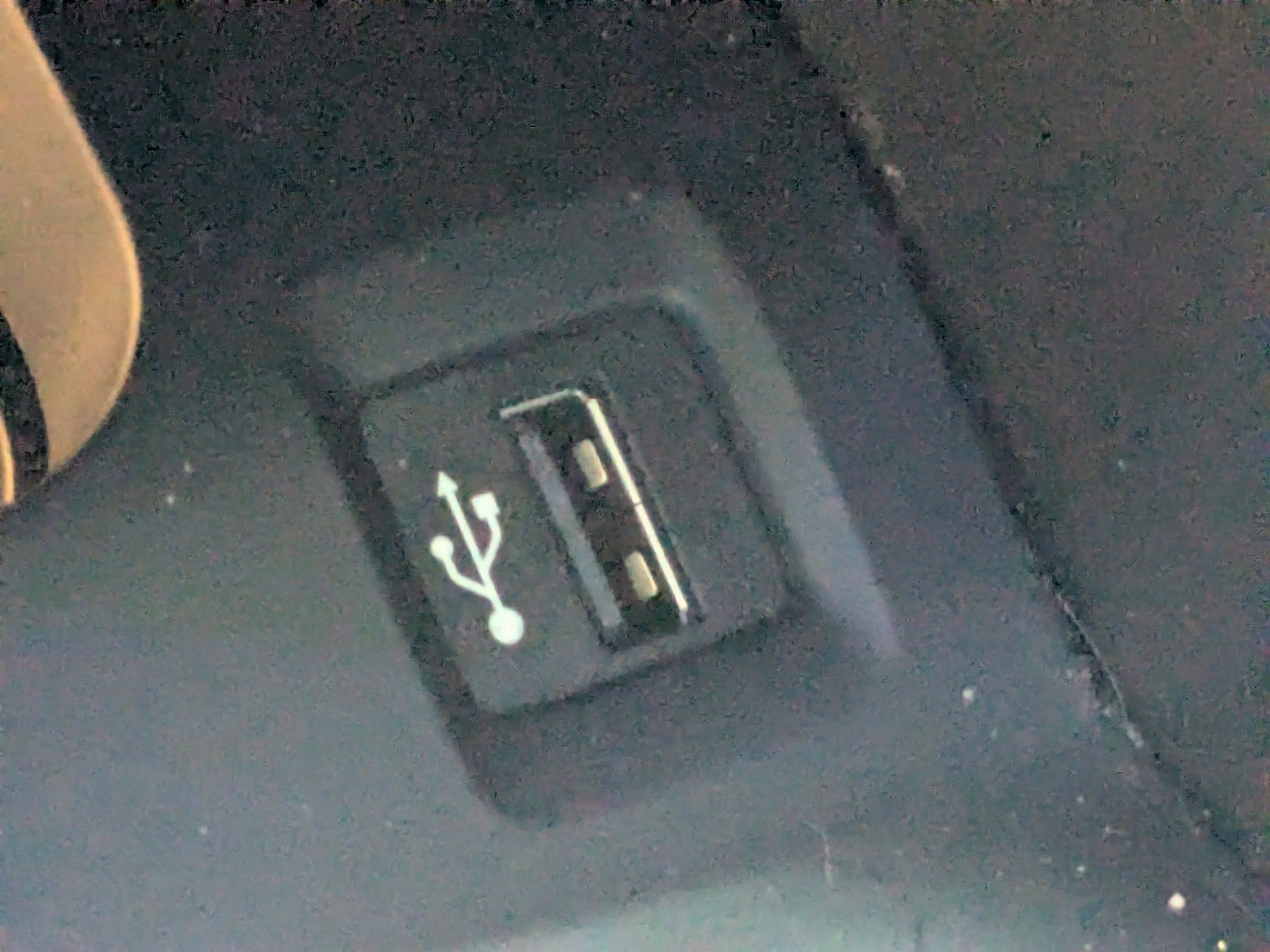 Used 2020 BMW X6 M50i w/ Executive Package image 25