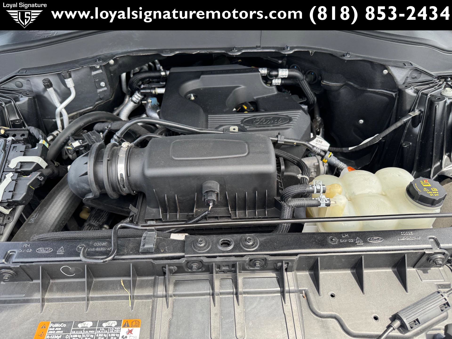 Used 2020 Ford Explorer XLT image 36