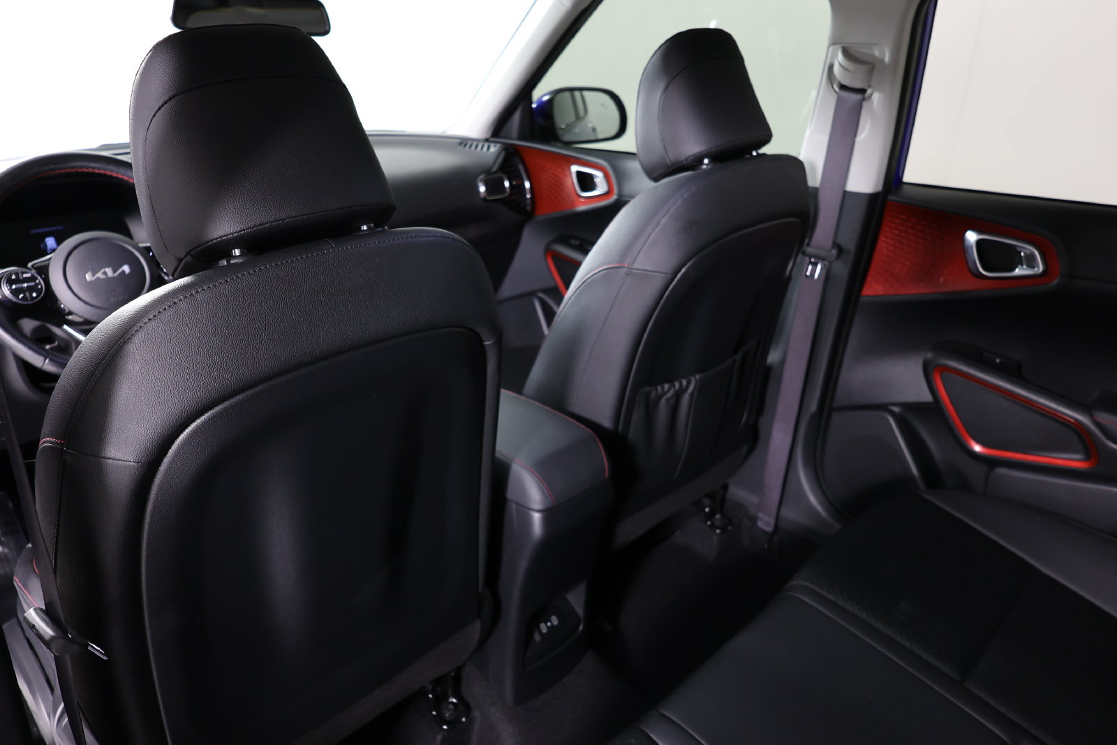 Used 2024 Kia Soul GT-Line FWD image 49