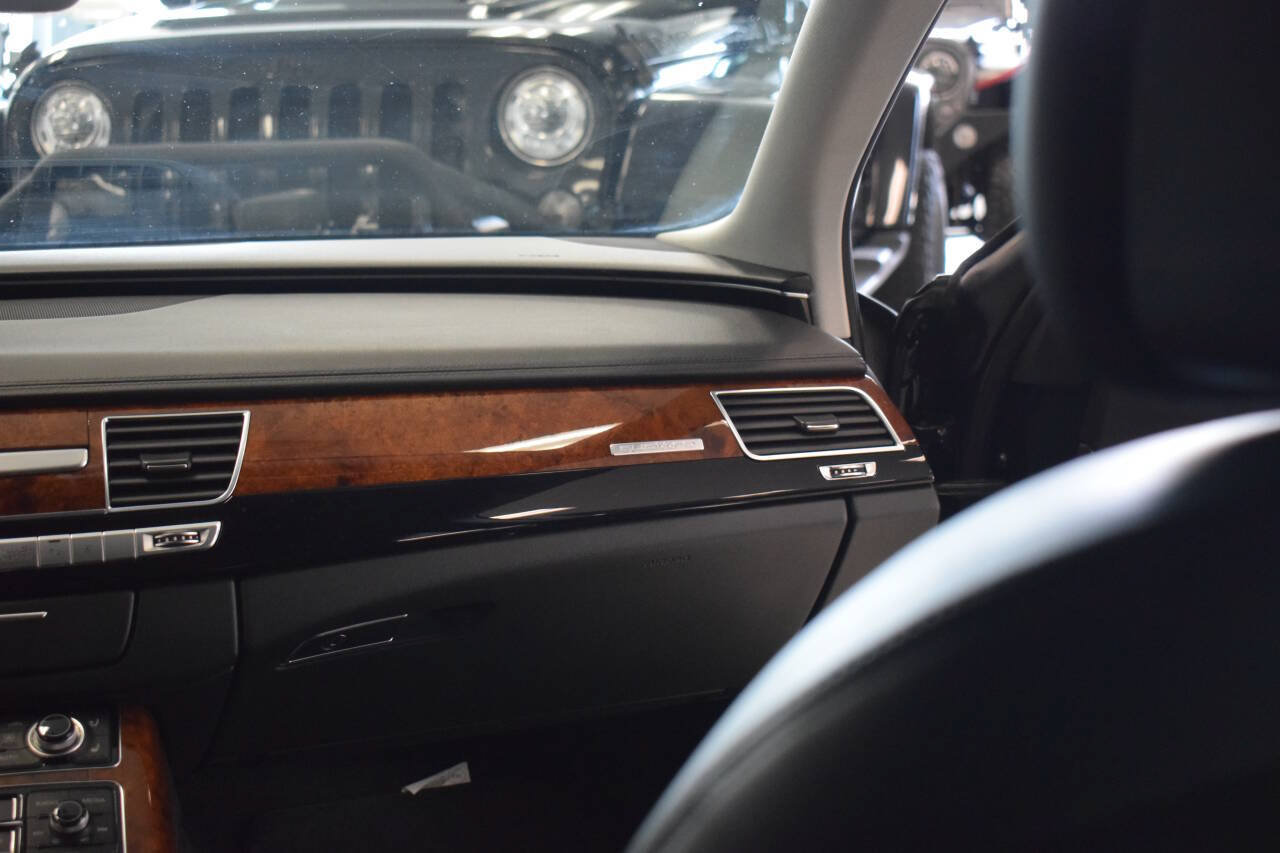 Used 2013 Audi A8 L 3.0T AWD/4WD image 39