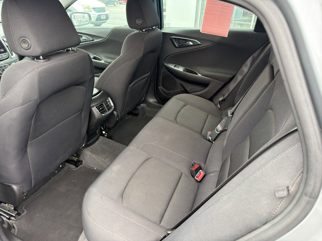 Used 2024 Chevrolet Malibu LT image 12